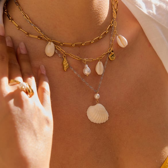 1 Piece Romantic Series Vacation Shell Stainless Steel Gold Color Women's Layered Necklaces