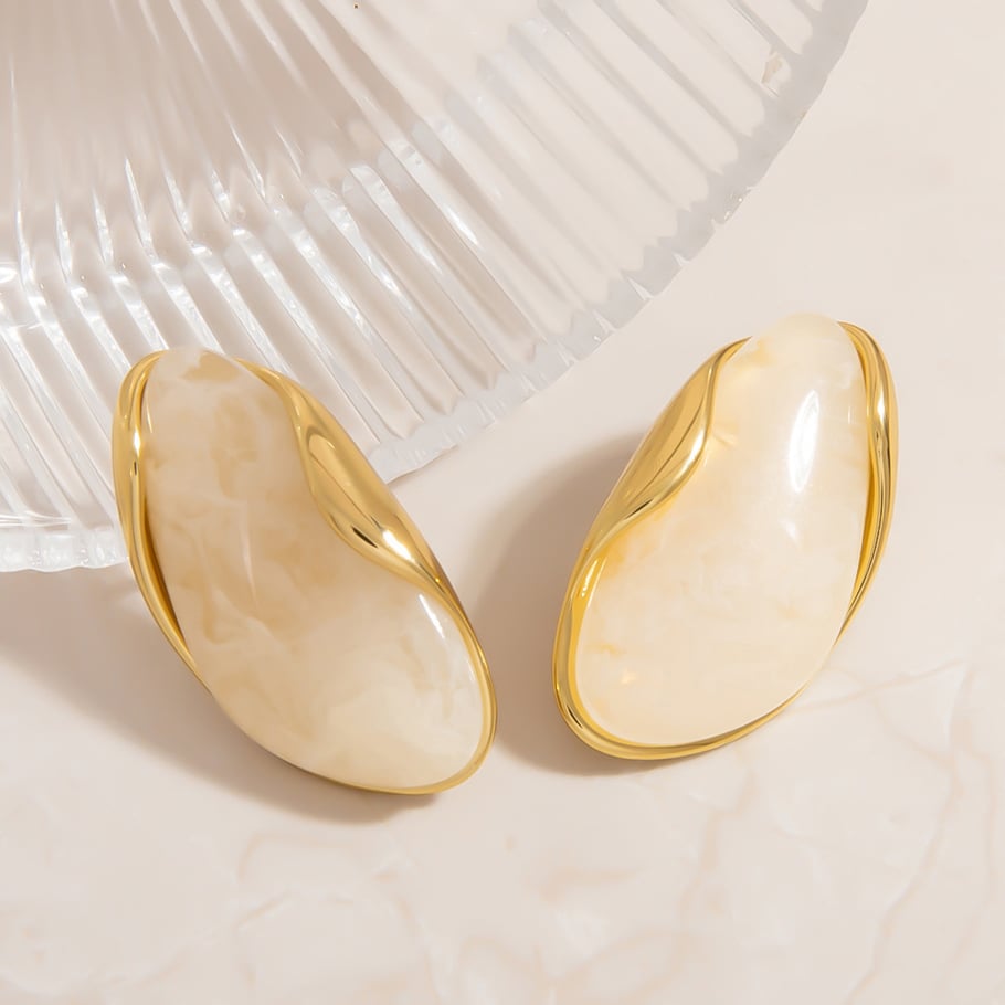 1 paio di orecchini a bottone in acciaio inossidabile color oro con fiore romantico Immagine5