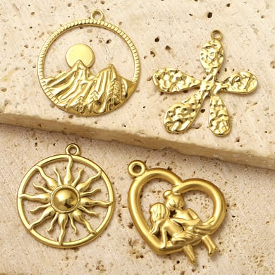 1 pezzo di ciondolo classico da donna in acciaio inossidabile color oro con sole h5 Immagine4