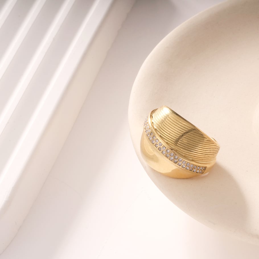 1 Stück Luxuriöse Serie Klassische geometrische Statement-Ringe aus Edelstahl in Goldfarbe Bild4