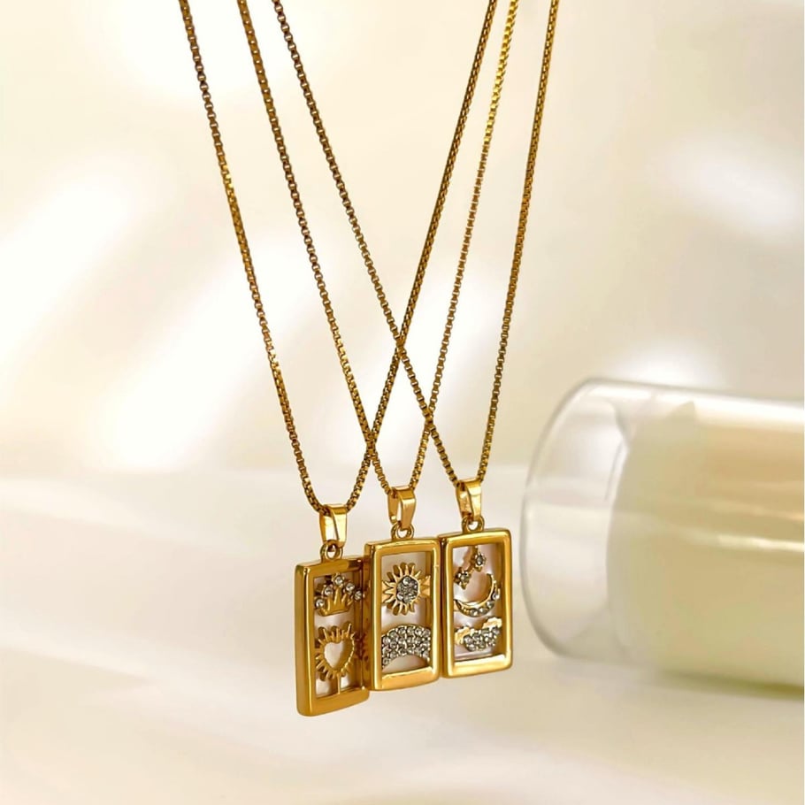Collana con ciondolo in strass color oro in acciaio inossidabile da 1 pezzo Immagine5