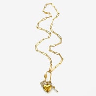 Collana con la lettera M 