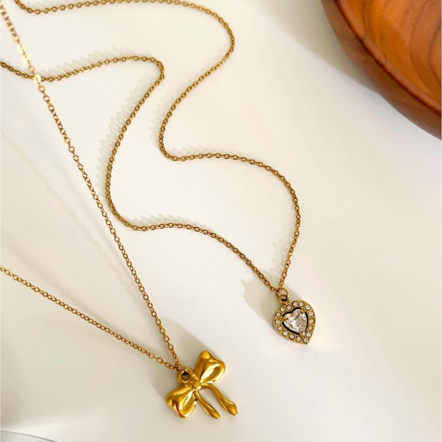 Collana con ciondolo a forma di cuore in acciaio inossidabile color oro, 1 pezzo Immagine4