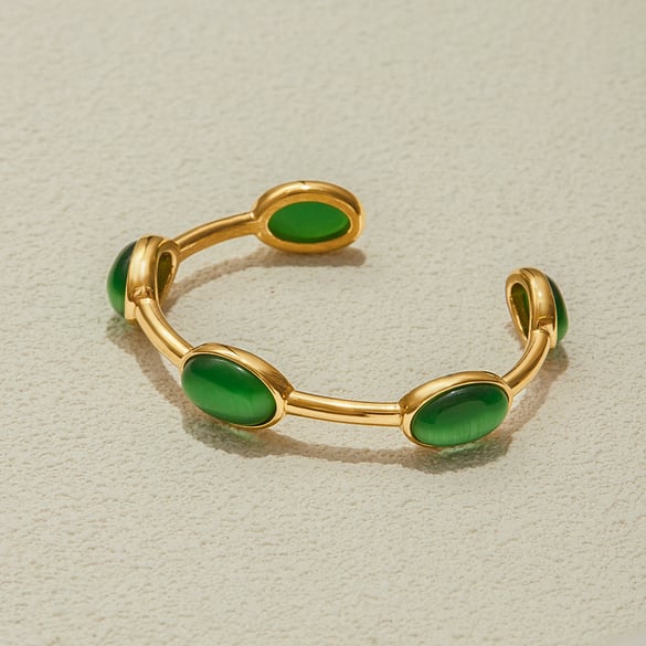 1 Stück ovale Armreifen aus goldfarbenem Edelstahl für Damen 2