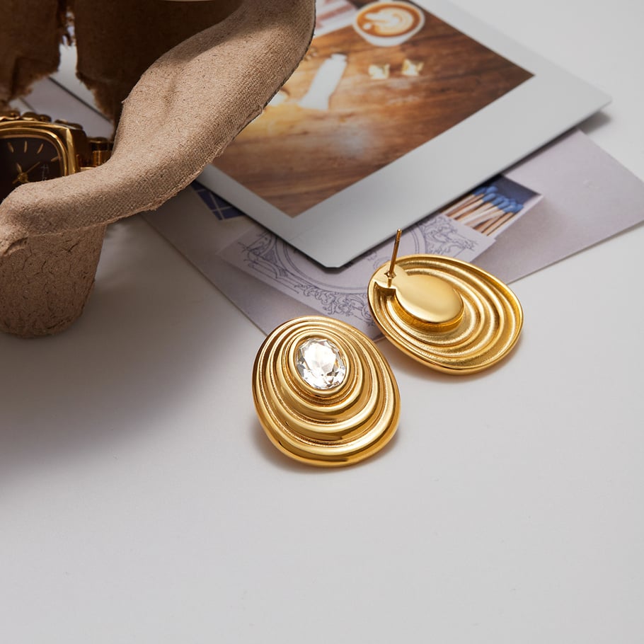 1 paire de boucles d&#39;oreilles à tige rétro spirale en acier inoxydable couleur or pour femme, série classique Image7