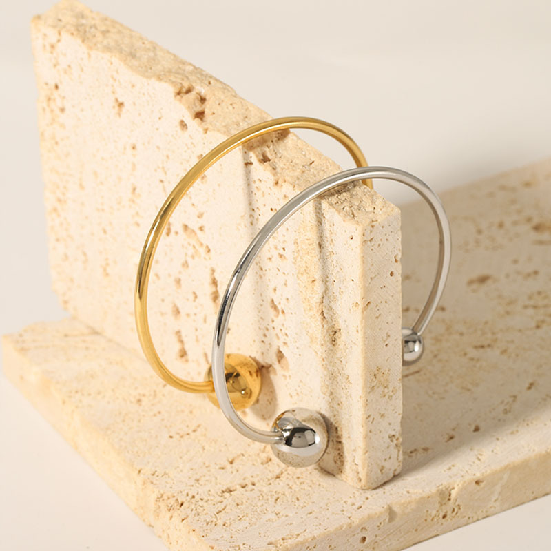 1 Piece Simple Stainless Steel Gold Color Bangle Picture3