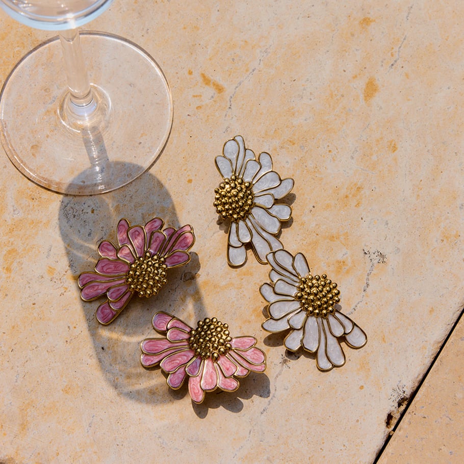 1 Paar bunte Serie süße Blume Edelstahl Gold Farbe Damen Ohrstecker Bild2