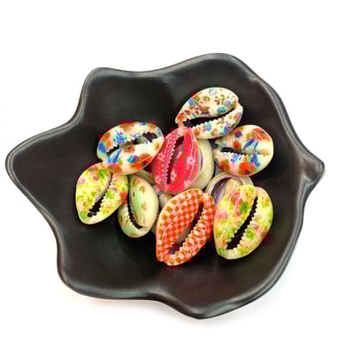 1 Set mit zehn Damenanhängern mit Blumenmuschel und Ölfleckverglasung h5 Bild5