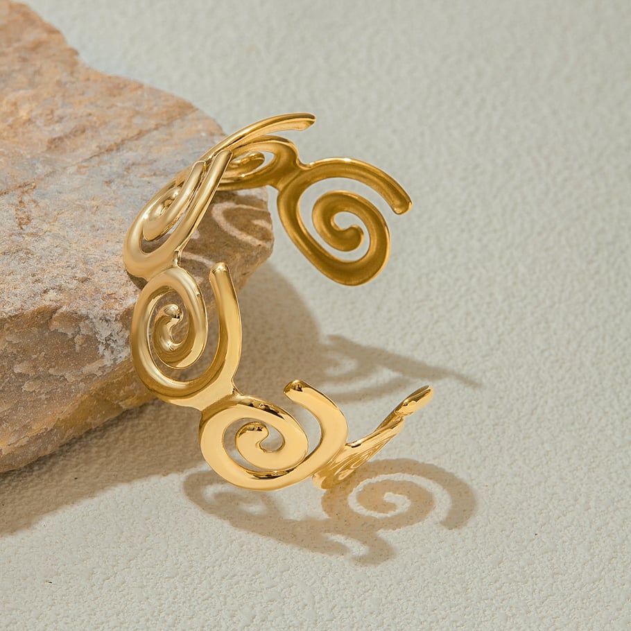 1 Stück klassische Spiral-Armreifen aus Edelstahl in Goldfarbe für Damen Bild7