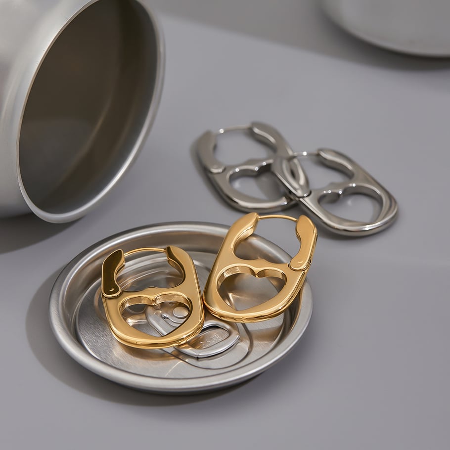 1 paio di orecchini a cerchio da donna in acciaio inossidabile color oro di alta qualità Immagine2
