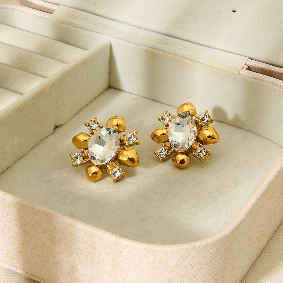 Luxurious Series Elegant Geometric Stainless Steel Women's Stud Earrings Picture2