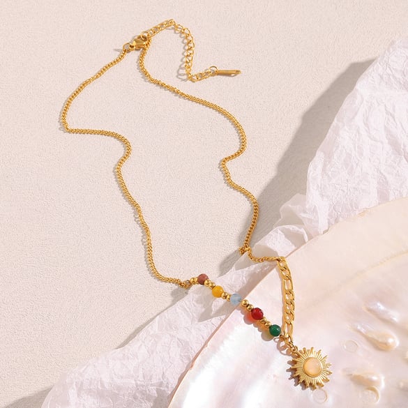 1 par de collares colgantes de acero inoxidable con diseño de sol y luna para mujer 2
