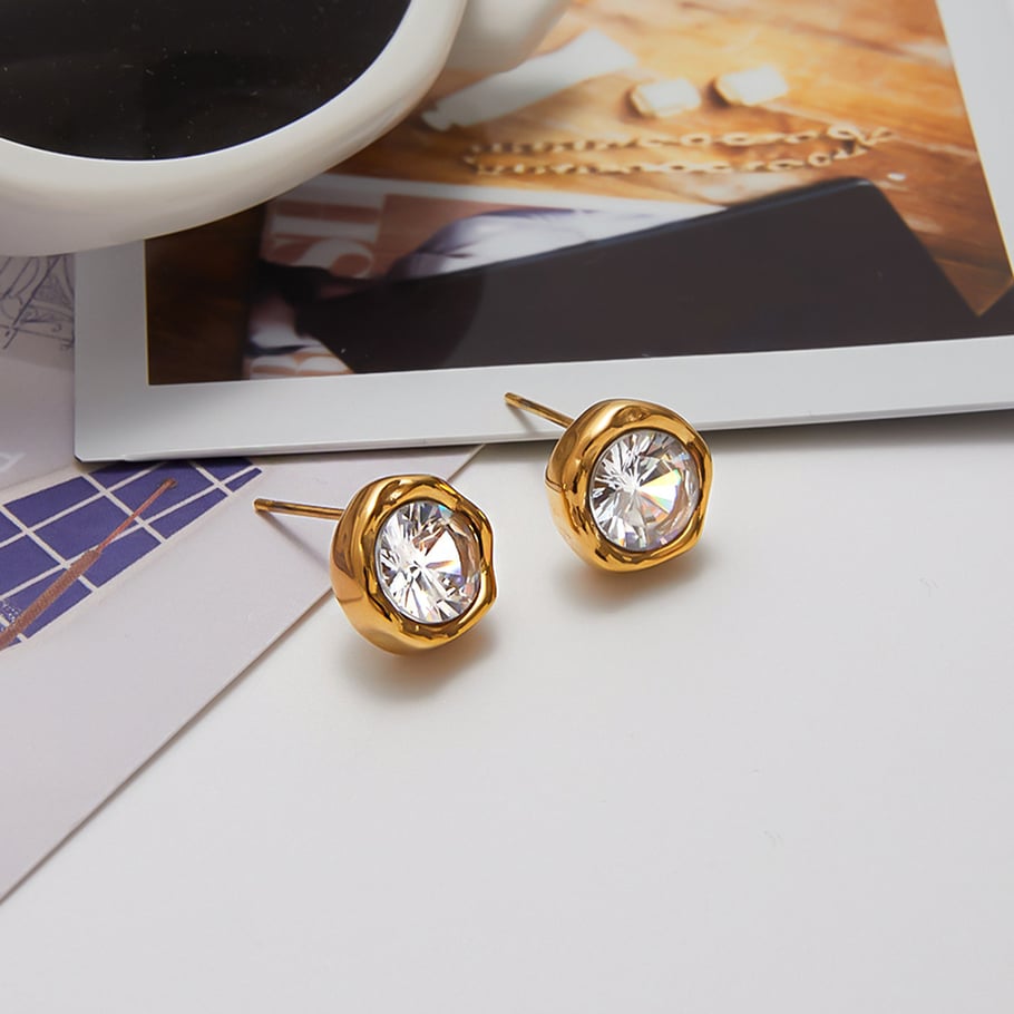 1 Paar Damen-Ohrstecker aus Edelstahl mit geometrischem Muster in Goldfarbe Bild7