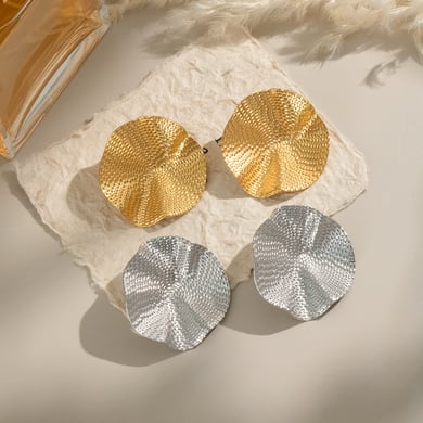 1 paio di orecchini a bottone retrò in acciaio inossidabile color oro h5 Immagine3