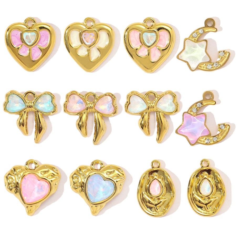 1 pezzo di ciondolo a forma di cuore in acciaio inossidabile color oro da donna Immagine4