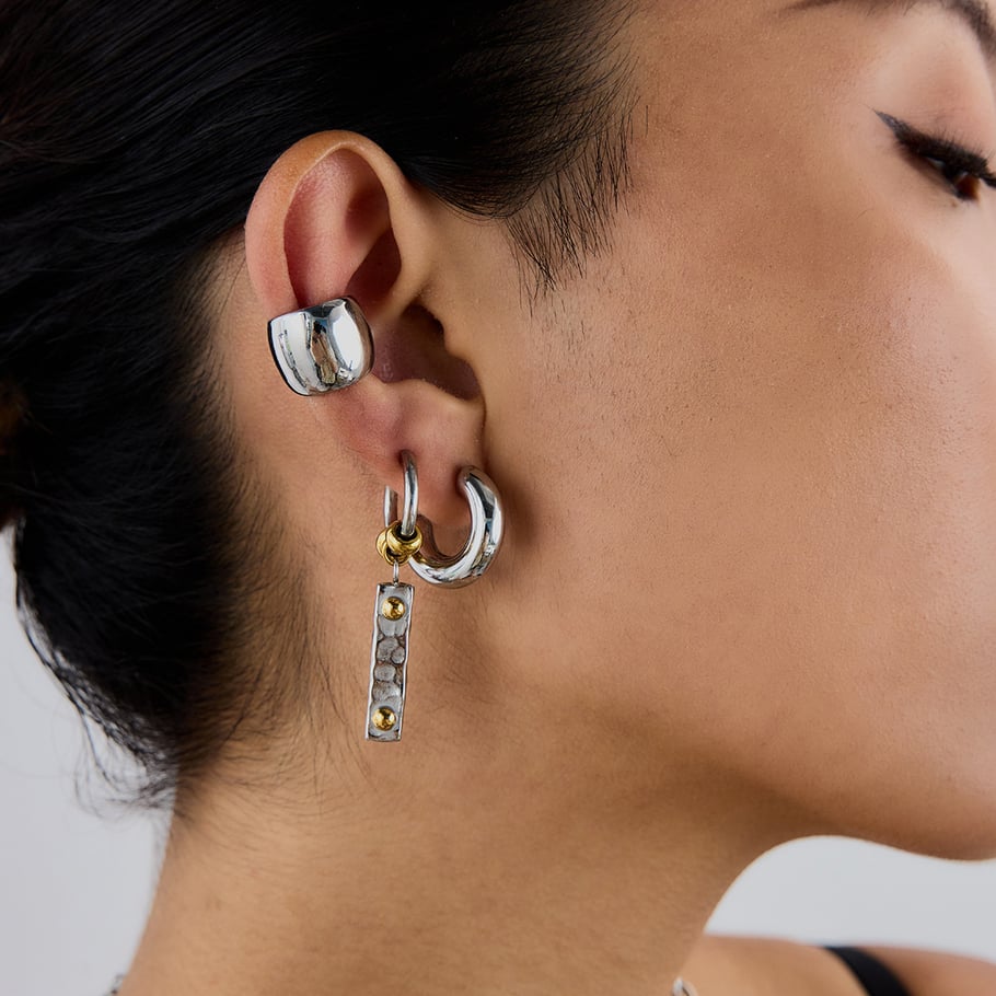 1 par de pendientes colgantes geométricos punk de acero inoxidable color dorado para mujer Imagen4