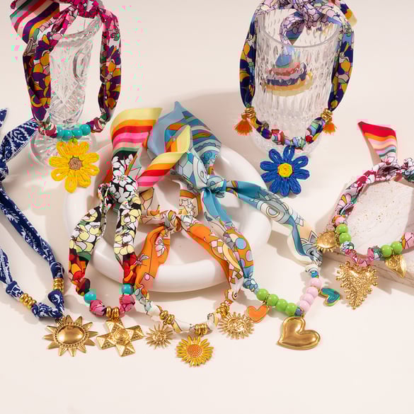 1 Piece Ethnic Flower Women's Pendant Necklaces 2