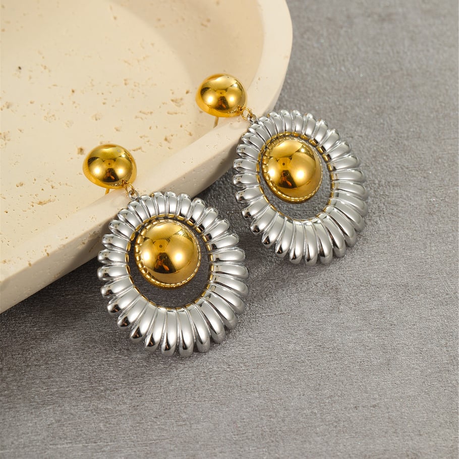 Luxurious Series Elegant Geometric Stainless Steel  Women's Dangle Earrings Picture4