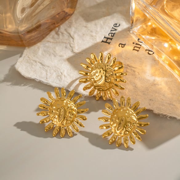 Sonnen-Ohrring-Set aus Edelstahl in Goldfarbe 2