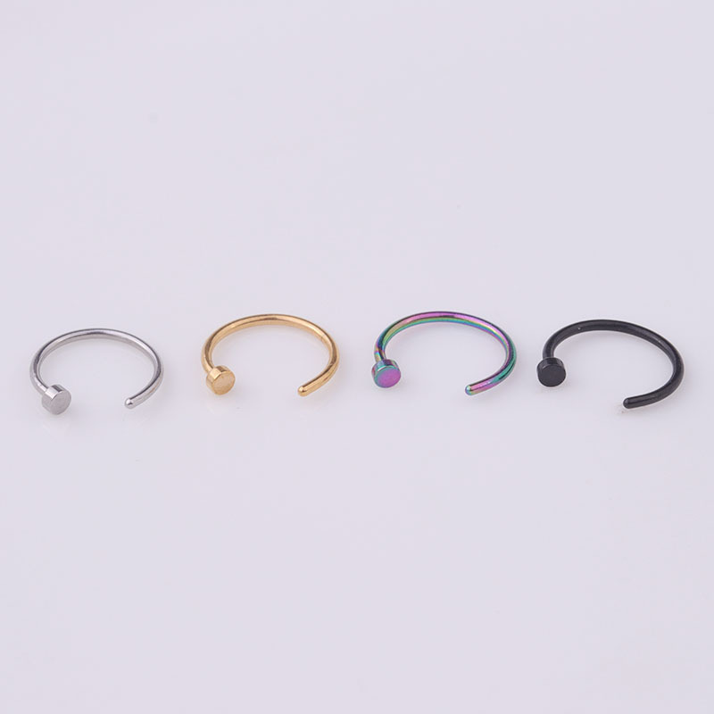 1 par de piercings para la nariz de acero inoxidable dorados con diseño geométrico simple para mujer Imagen6