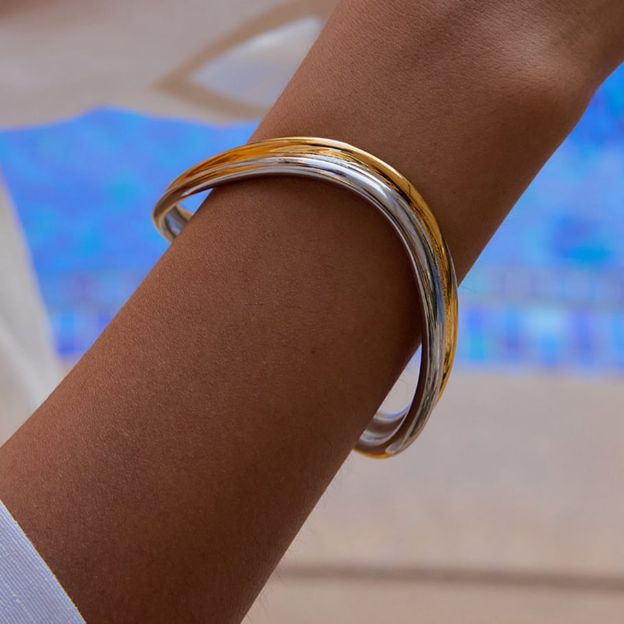 1 brazalete clásico irregular de acero inoxidable para mujer Imagen4