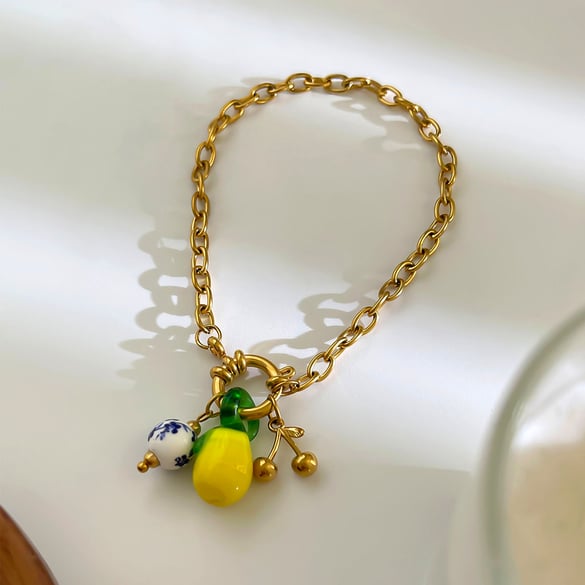 1 Stück Zitronen-Charm-Armband aus Edelstahl in Goldfarbe