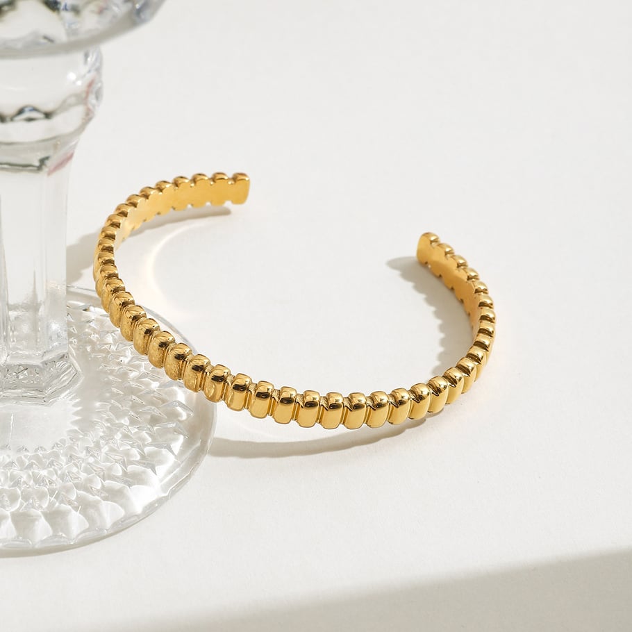 1 Piece Simple Stainless Steel Gold Color Women's Cuff Bracelets Picture5