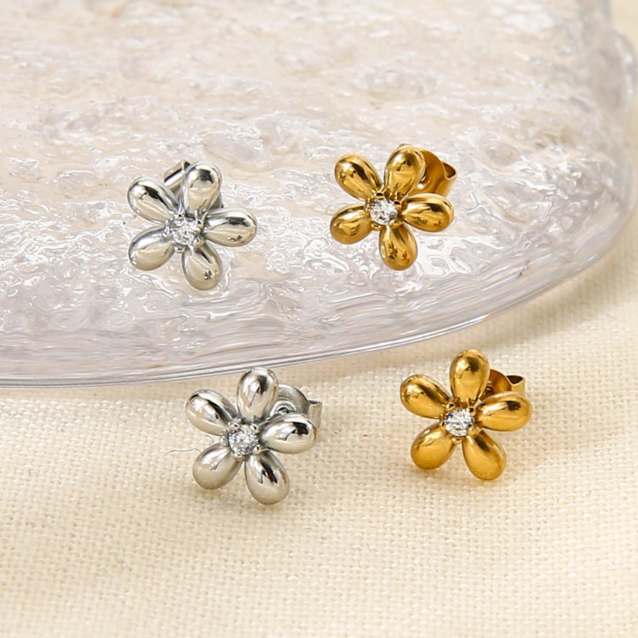 Romantic Series Elegant Flower Stainless Steel   Gold Color  Zircon Women's Stud Earrings Picture4