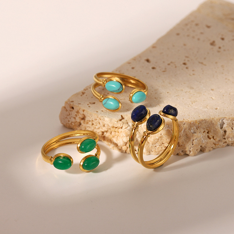 1 anello regolabile in acciaio inossidabile color oro con pietra naturale Immagine3