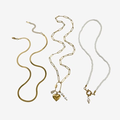 Collana con ciondolo a forma di lettera in acciaio inossidabile color oro con strass, 1 pezzo h5 Immagine5