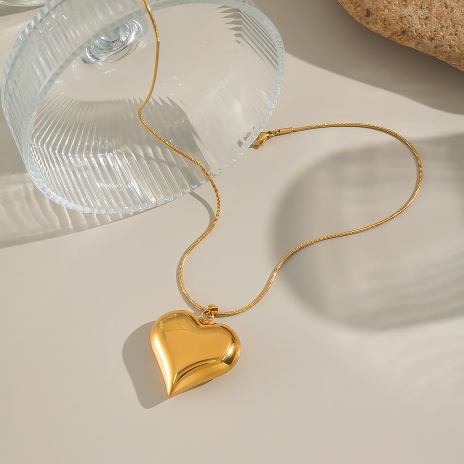 1 Piece Simple Heart Stainless Steel Gold Color Pendant Necklace Picture4