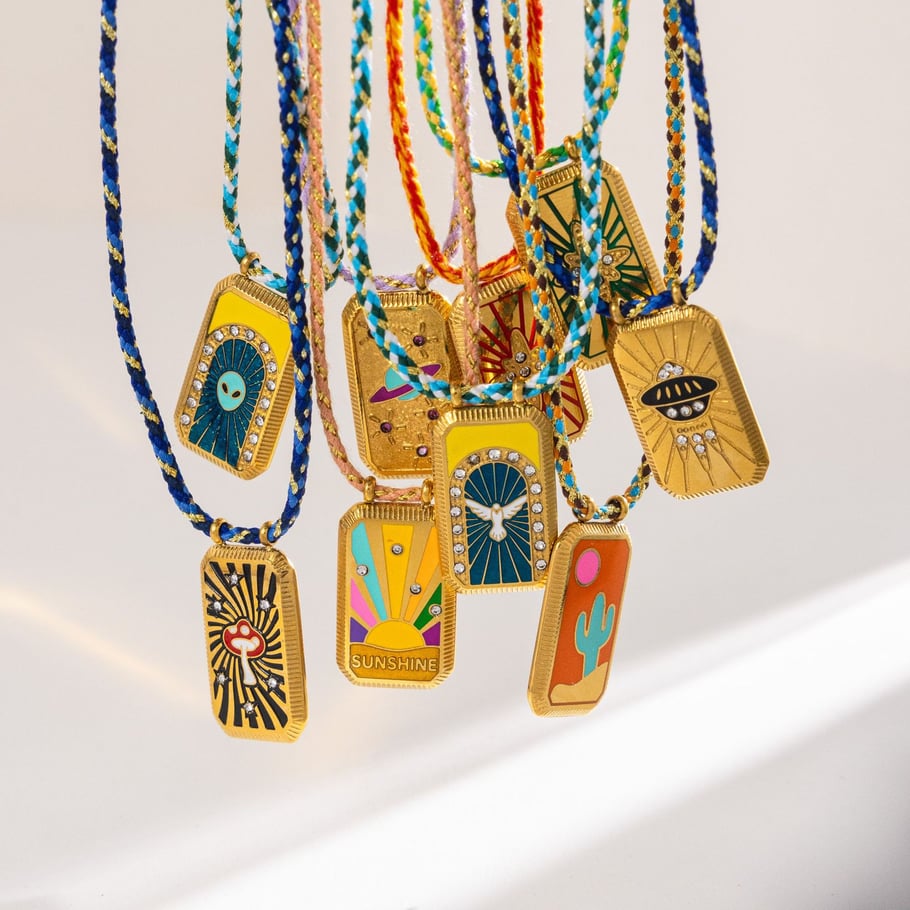 Collier avec pendentif rétro en acier inoxydable couleur or, 1 pièce Image5