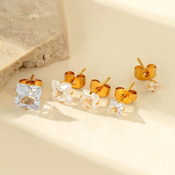 1 pezzo semplice piercing in acciaio inossidabile color oro con zircone 2