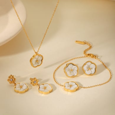 Daily Clover Stainless Steel Gold Color Shell Women's Chain Bracelets h5 Picture3