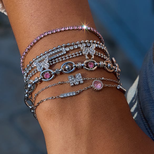 1 Piece Luxurious Series Cute Letter Stainless Steel Women's Chain Bracelets