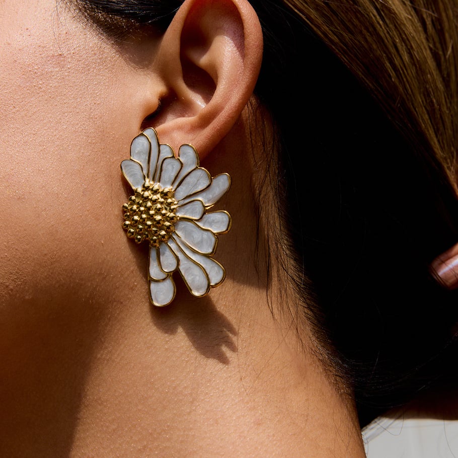1 Paar bunte Serie süße Blume Edelstahl Gold Farbe Damen Ohrstecker Bild3