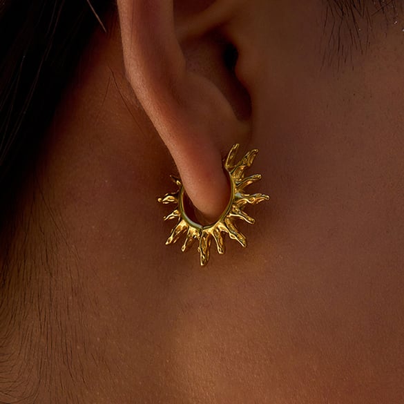 1 Pair Stylish Series Retro Sun Stainless Steel Gold Color Women's Hoop Earrings