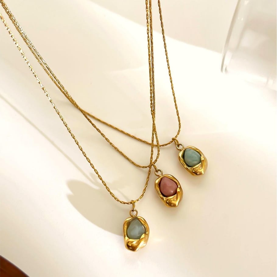 Collana con ciondolo in pietra naturale color oro in acciaio inossidabile da 1 pezzo Immagine5