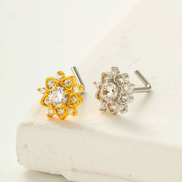 1 Piece Luxurious Flower Copper Gold Color Zircon Women's Nose Stud 2