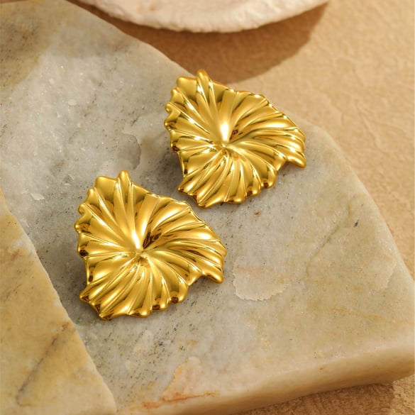 Luxurious Elegant Flower Stainless Steel Gold Color Women's Stud Earrings 2