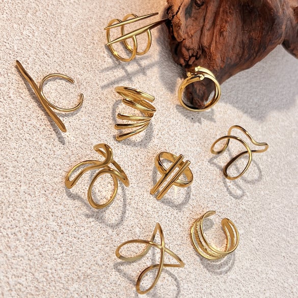 1 Stück geometrischer Ring aus goldfarbenem Edelstahl 2