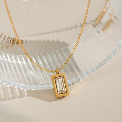 1 Piece Simple Stainless Steel Gold Color Zircon Pendant Necklace h5 Picture4