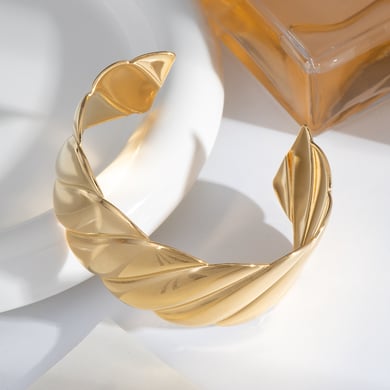 1 Stück gestreifte Armreifen aus goldfarbenem Edelstahl h5 Bild3