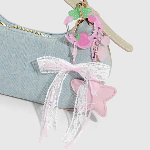 1 breloque de sac en forme de nœud papillon 2