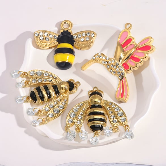 1 Piece DIY DelicateBee Stainless Steel Women's Pendants 2