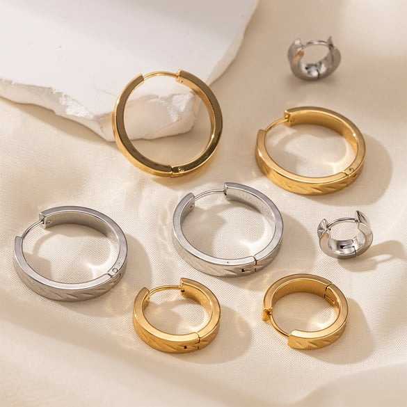 1 Pair Simple Circle Stainless Steel Gold Color Hoop Earrings 2