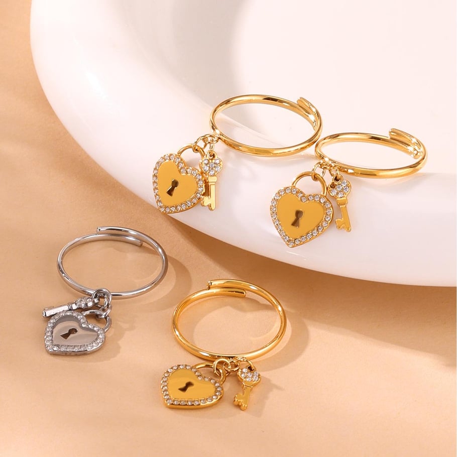 1 Piece Sweet Lock Heart Stainless Steel Gold Color Women's Pendant Necklaces Picture4