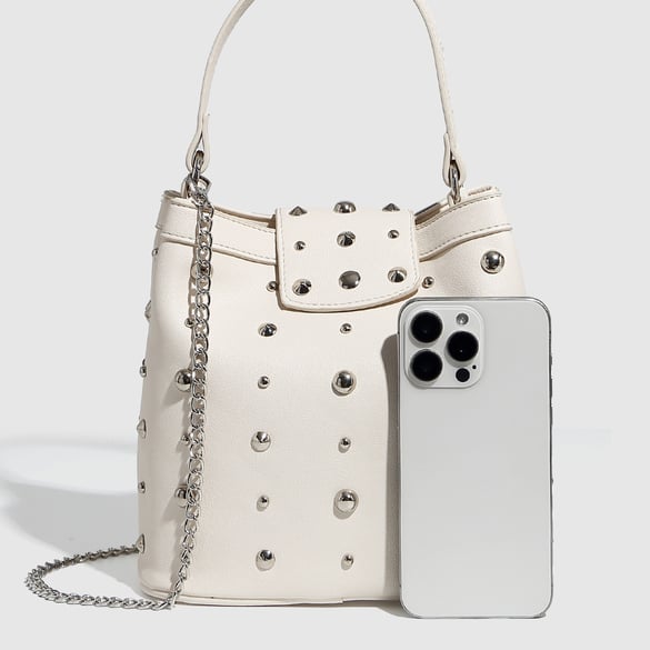 1 Piece High - end Fashion Series Metallic Rivet  Women's Shoulder Bags 2