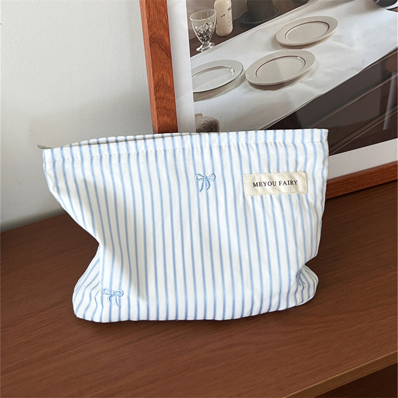 1 Parça Simple Series Sweet Strip Polyester Kadın Makyaj Çantası 