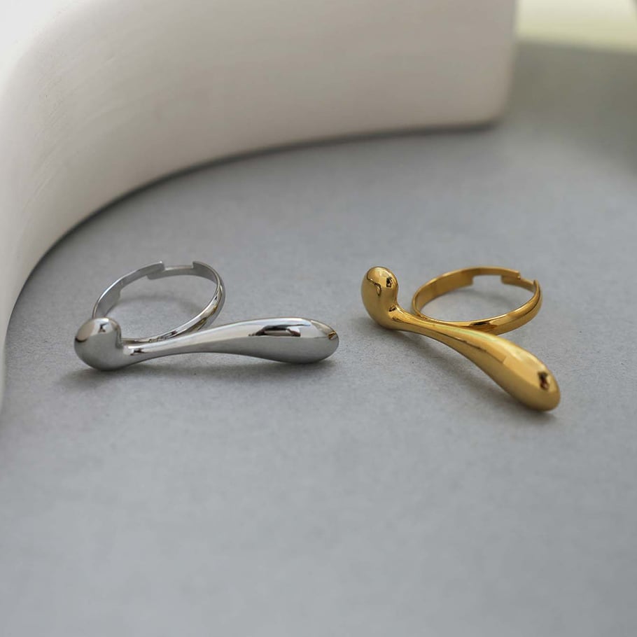 Anillos llamativos de acero inoxidable en color dorado con forma irregular simple de 1 pieza Imagen6